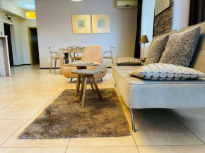 Happy Apartments Deluxe Summerland Mamaia -